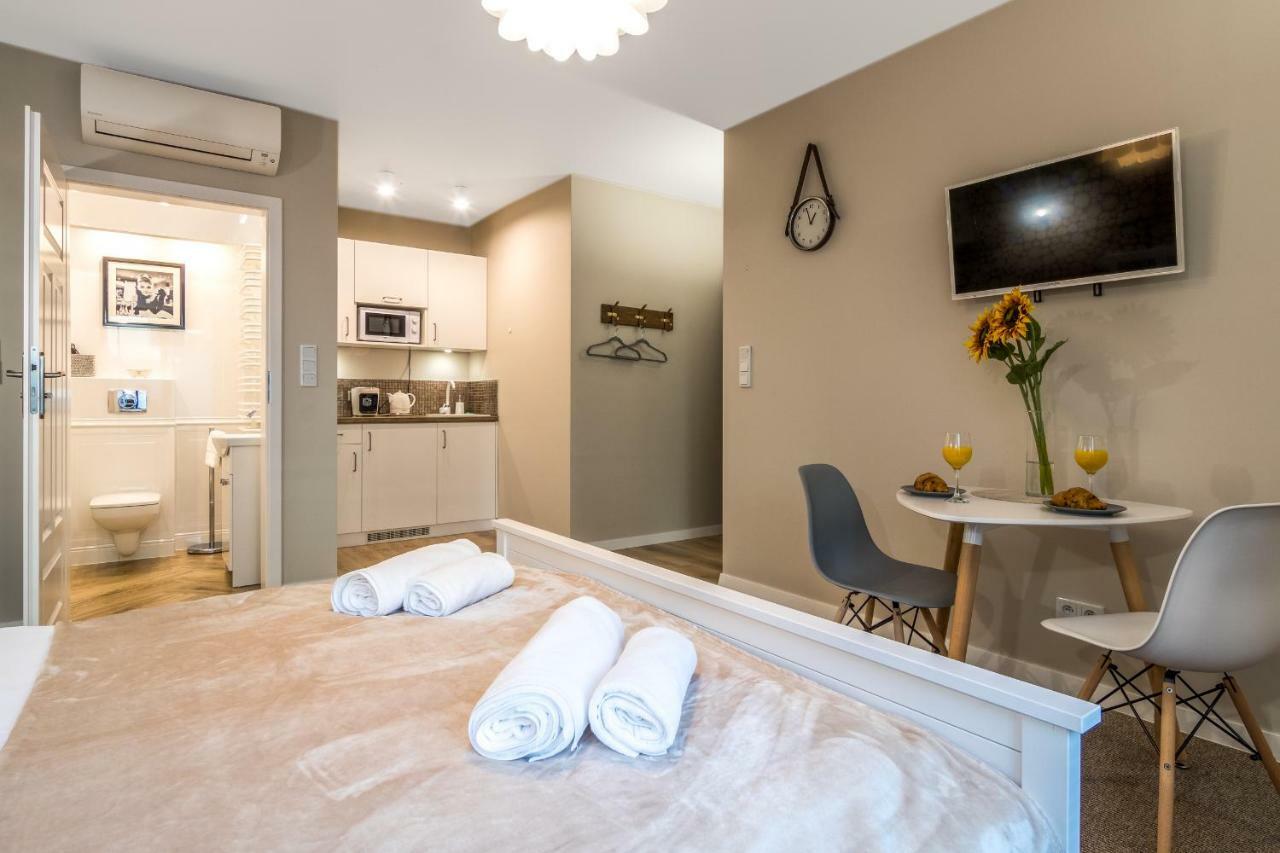 Apartments Sw. Wawrzynca 19 A4You Cracovia Esterno foto