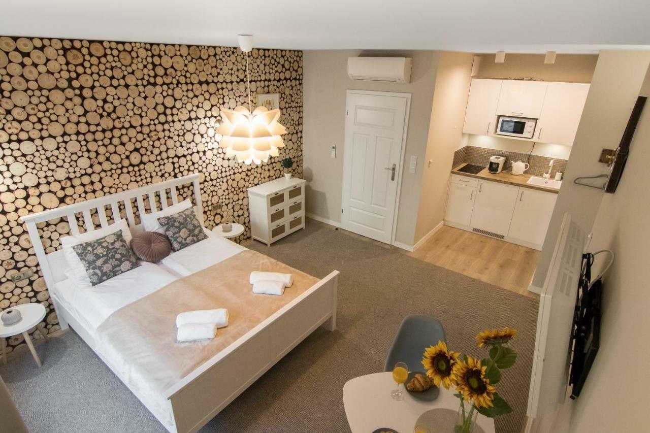 Apartments Sw. Wawrzynca 19 A4You Cracovia Esterno foto