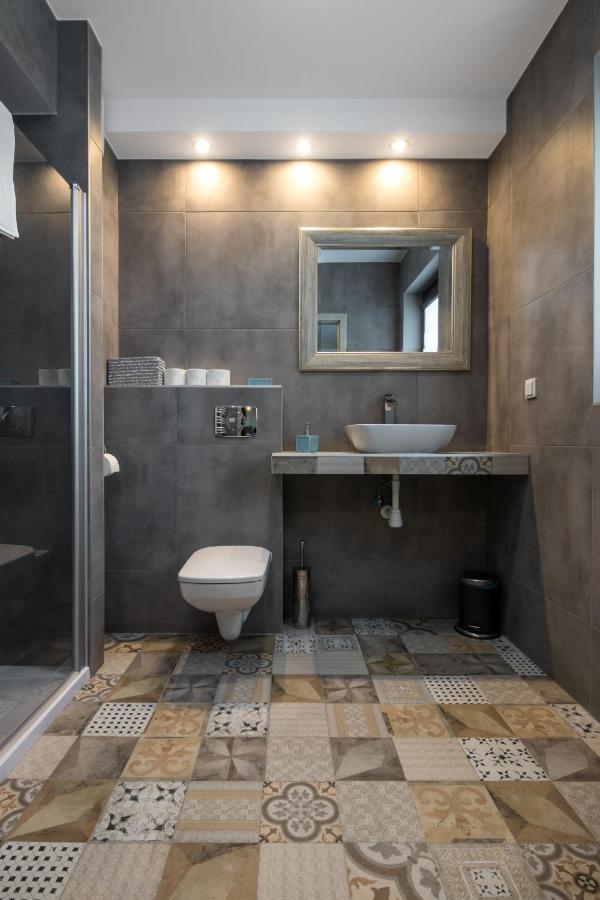 Apartments Sw. Wawrzynca 19 A4You Cracovia Esterno foto